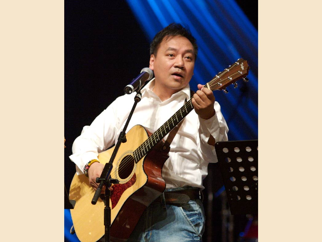 民歌歌手-施孝榮(標題圖檔)
